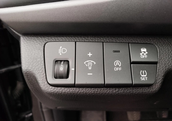 Kia Rio cena 55900 przebieg: 46794, rok produkcji 2021 z Jarocin małe 137